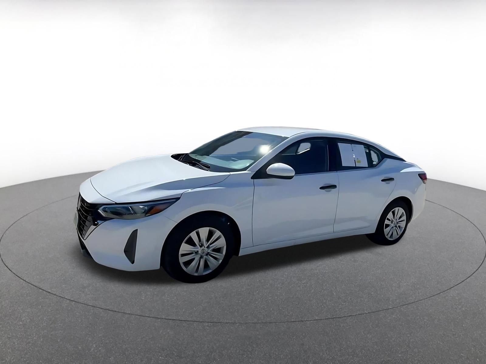 Thumbnail: 2025 Nissan Sentra - 8