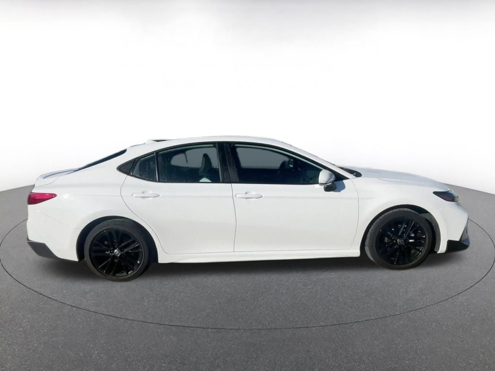 Thumbnail: 2025 Toyota Camry - 16