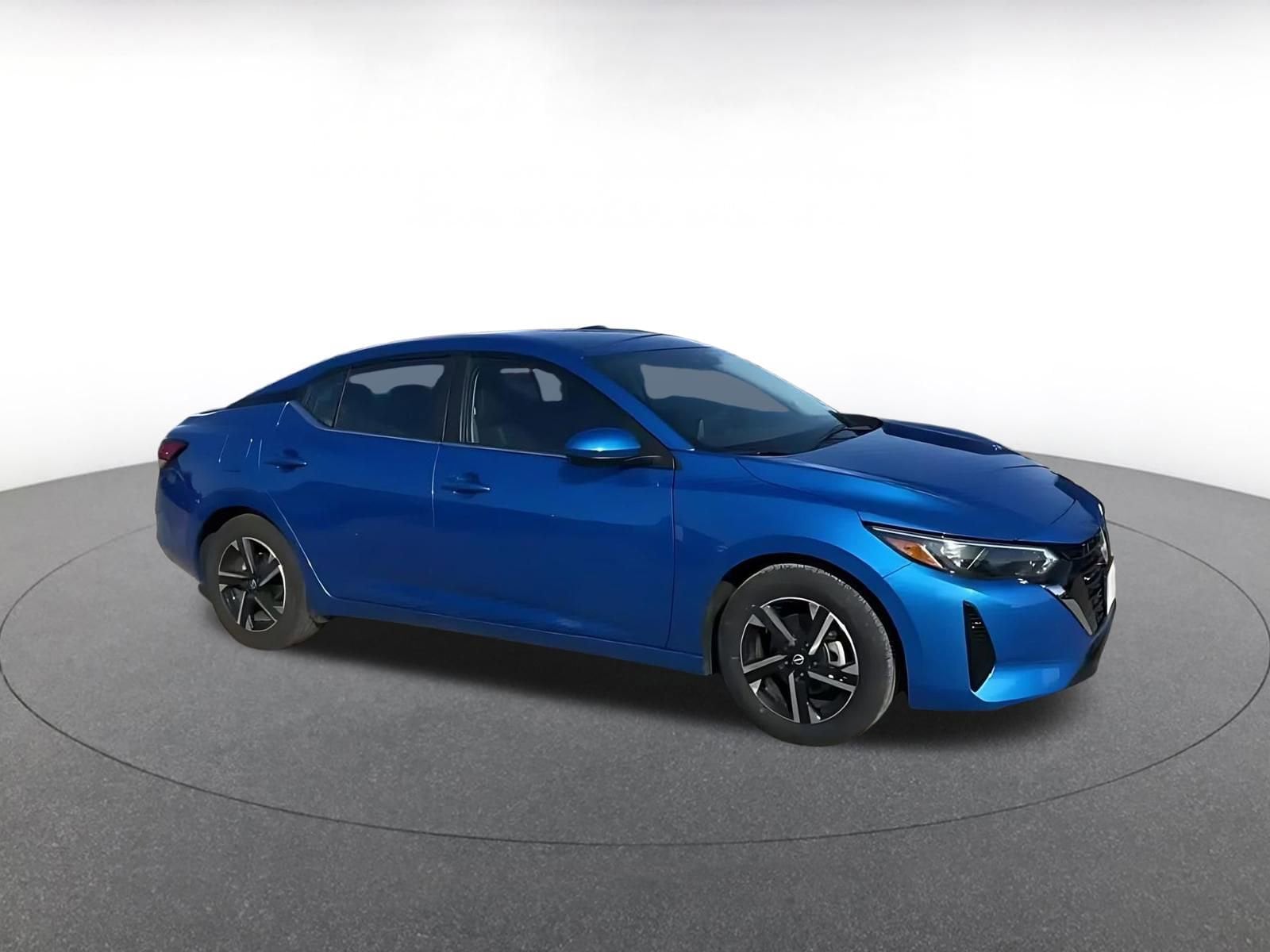 Thumbnail: 2025 Nissan Sentra - 2