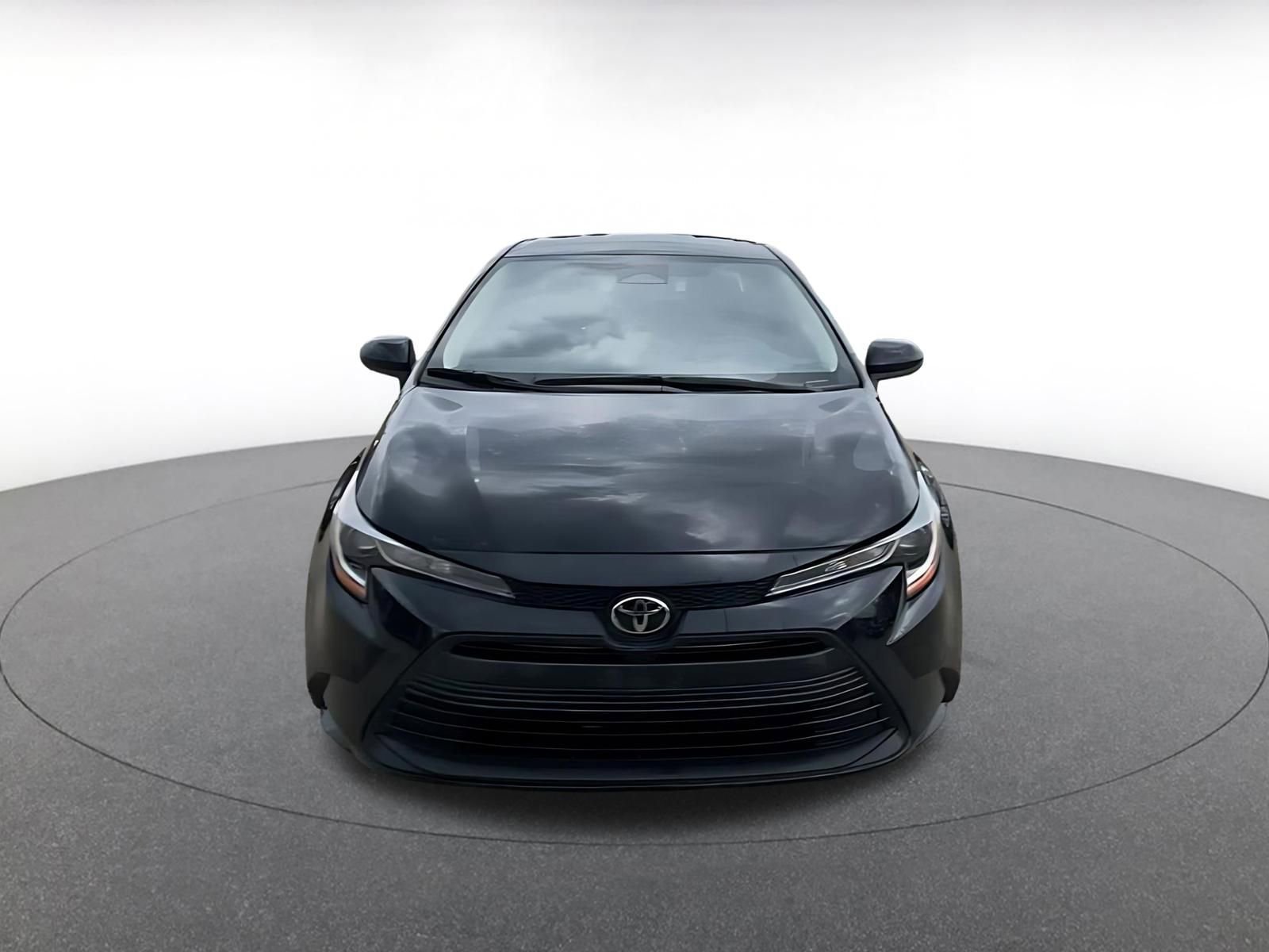 Thumbnail: 2024 Toyota Corolla - 4