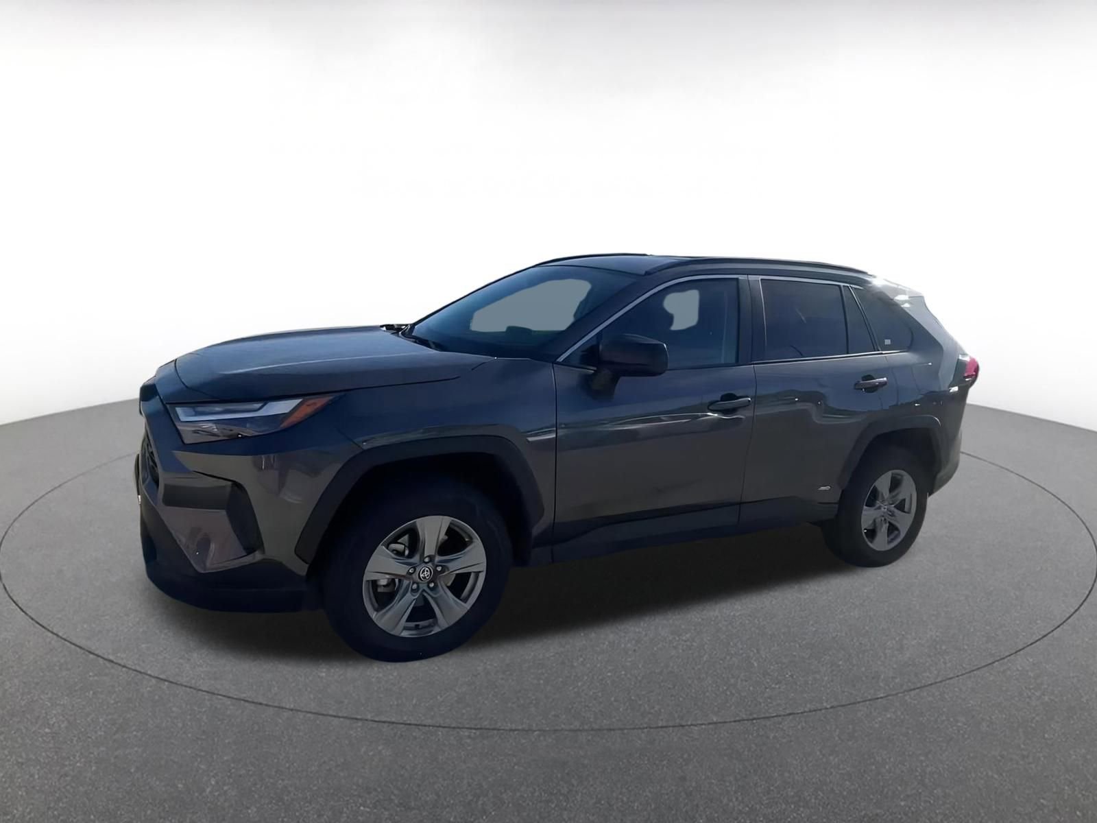 Thumbnail: 2025 Toyota RAV4 - 8