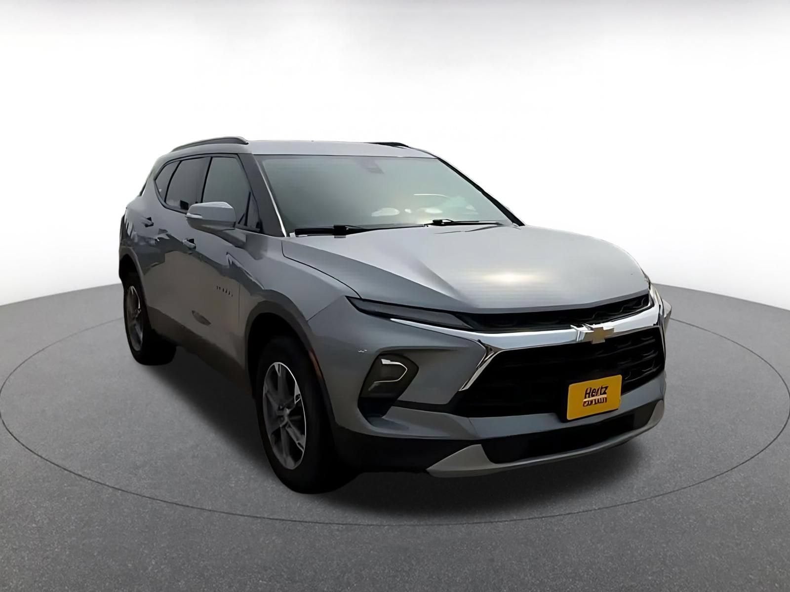 Thumbnail: 2024 Chevrolet Blazer - 3