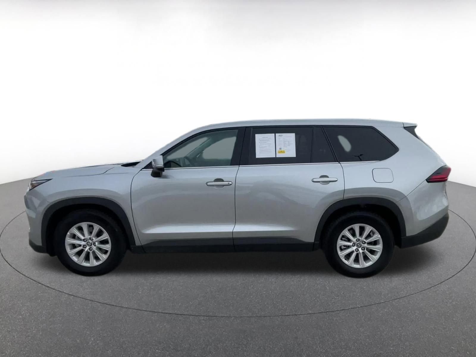 Thumbnail: 2025 Toyota Grand Highlander - 9