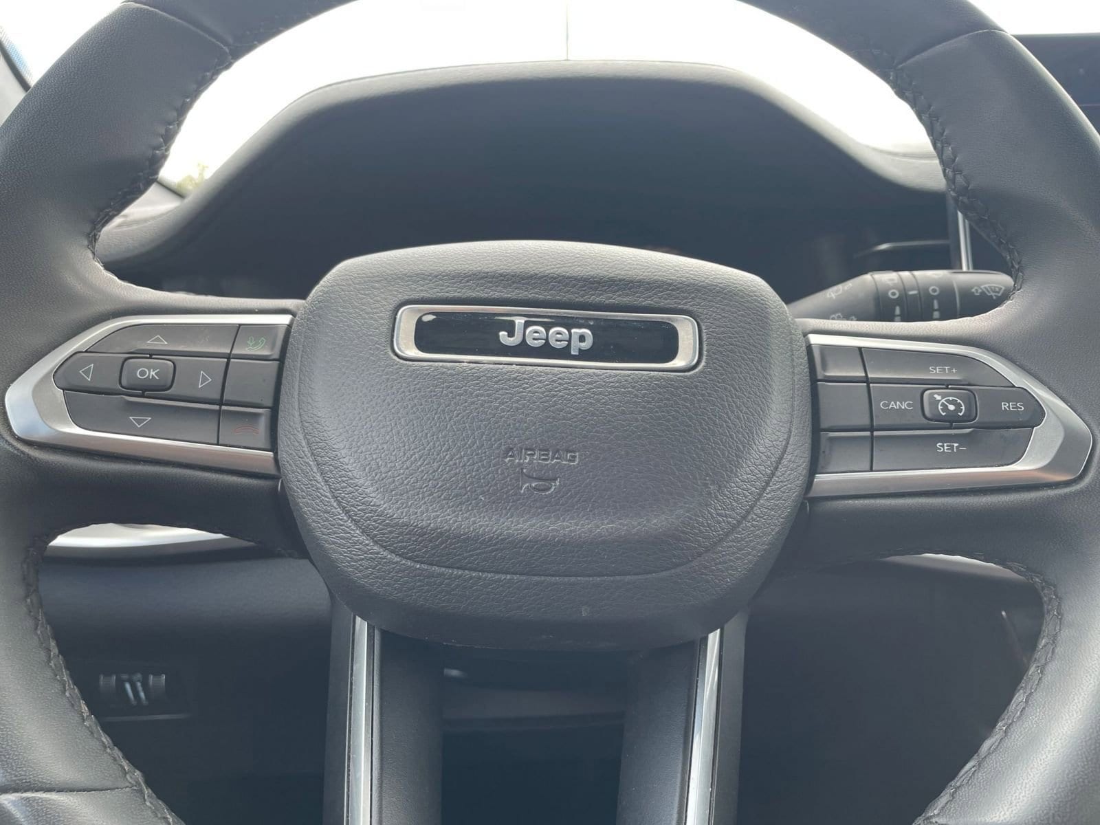Thumbnail: 2023 Jeep Compass - 28