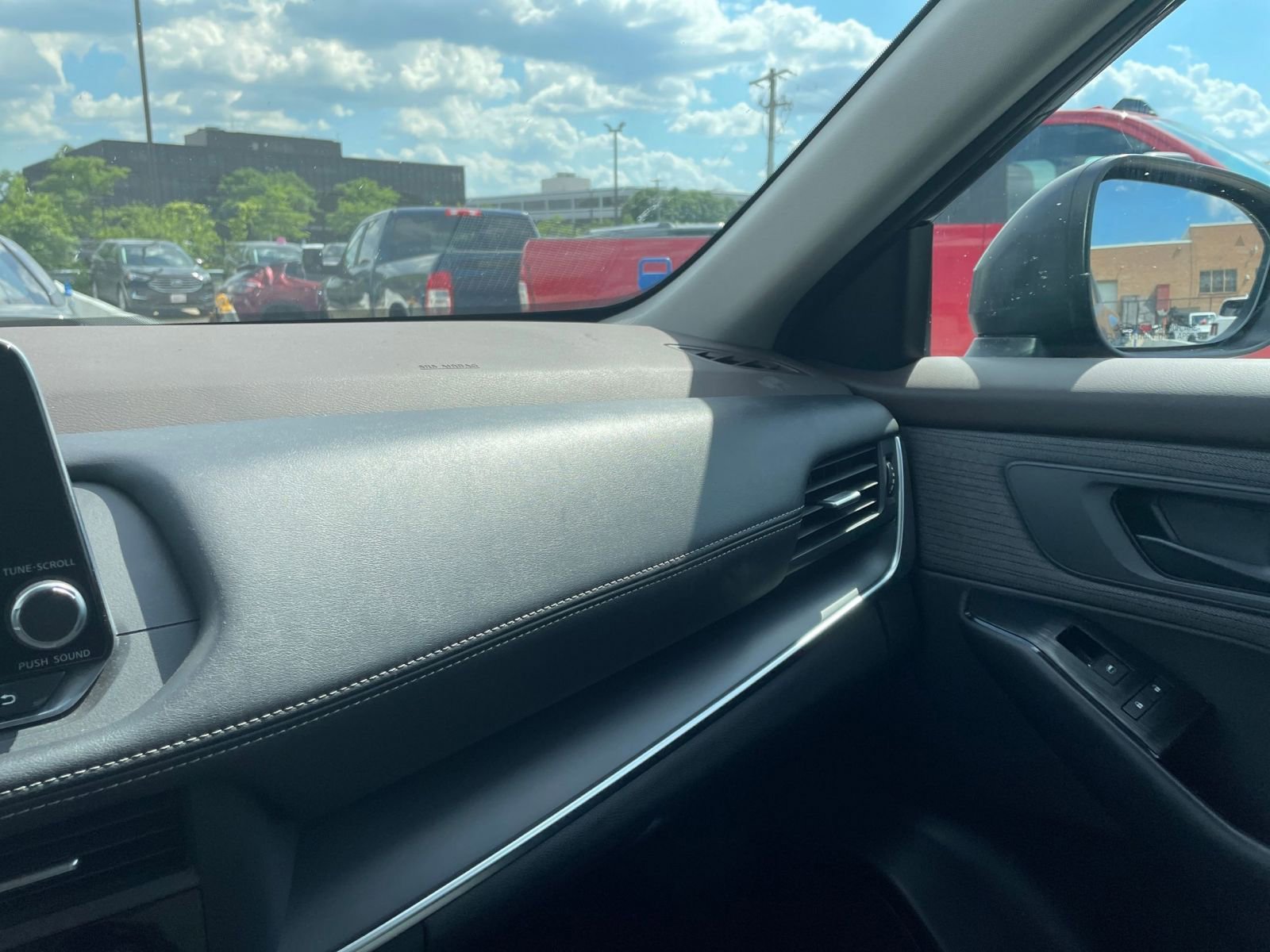 Thumbnail: 2023 Nissan Rogue - 35