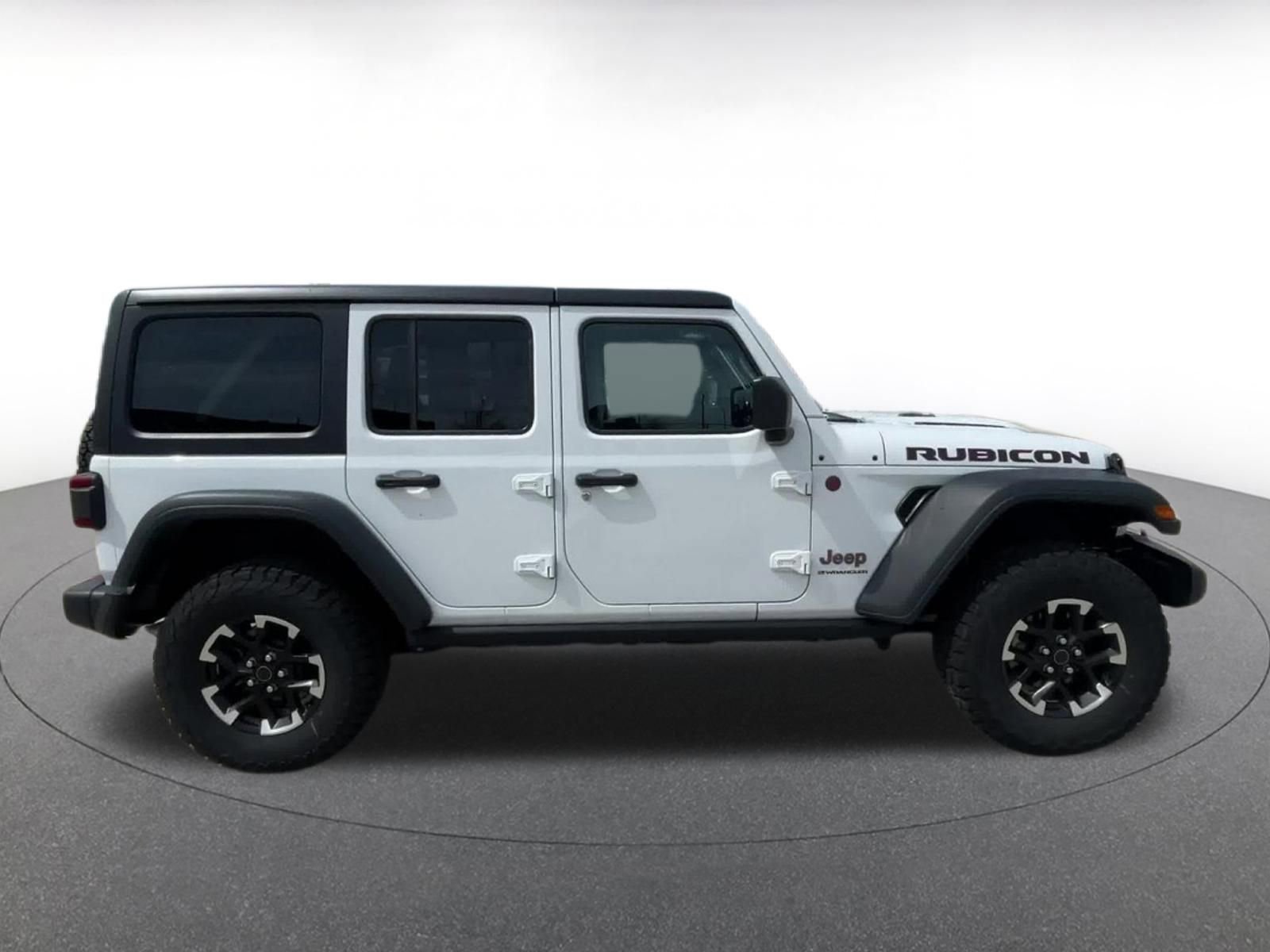 Thumbnail: 2025 Jeep Wrangler - 16