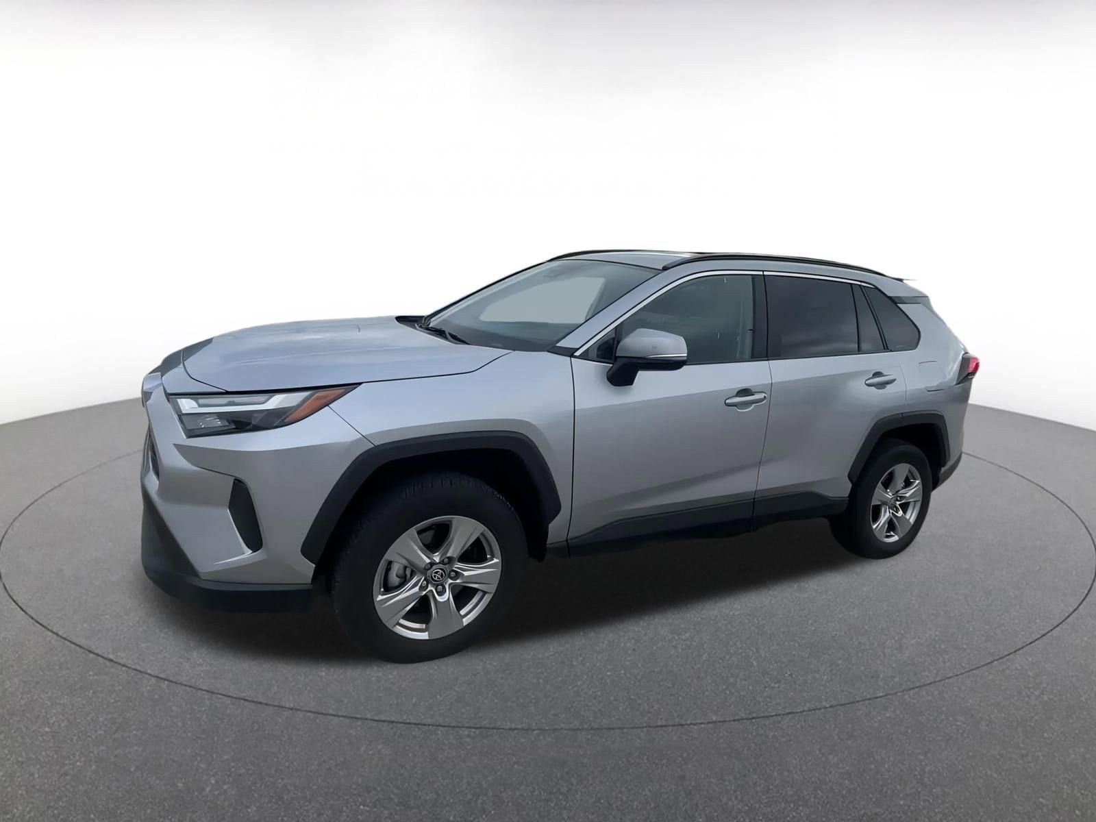 Thumbnail: 2025 Toyota RAV4 - 8