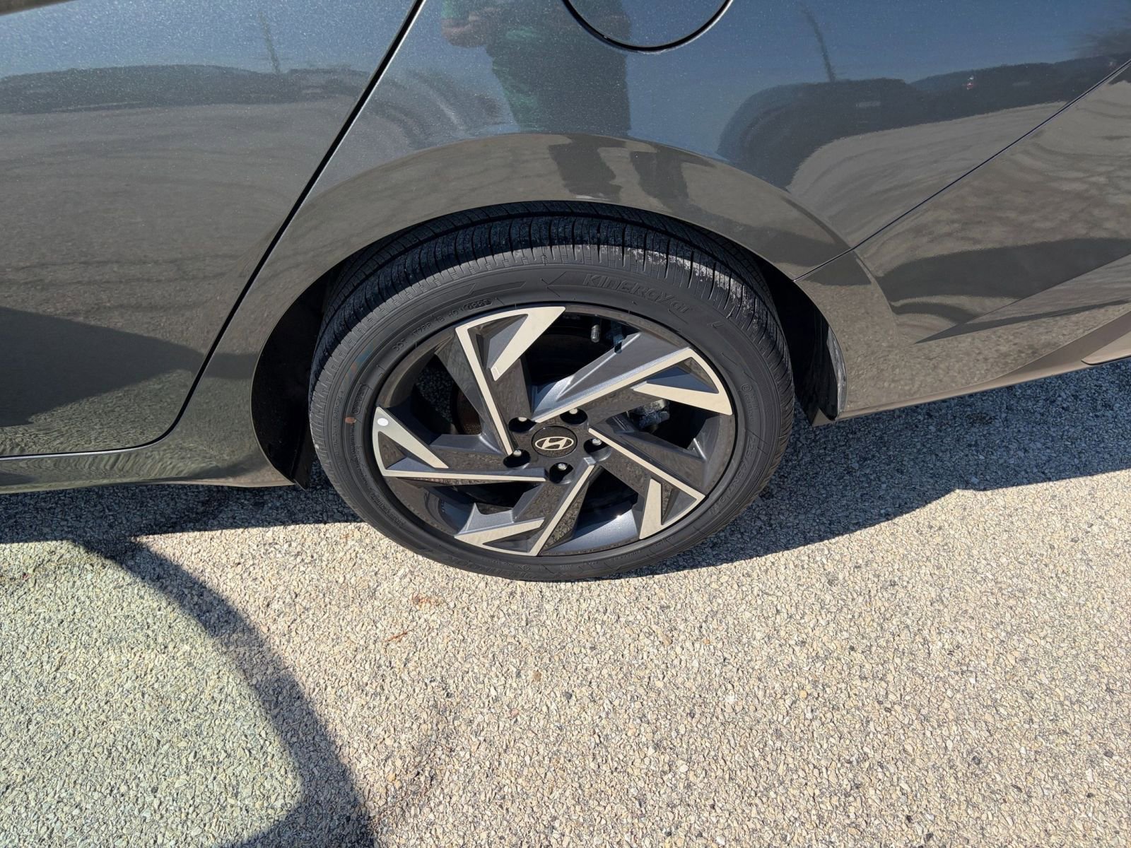 Thumbnail: 2025 Hyundai Elantra - 30