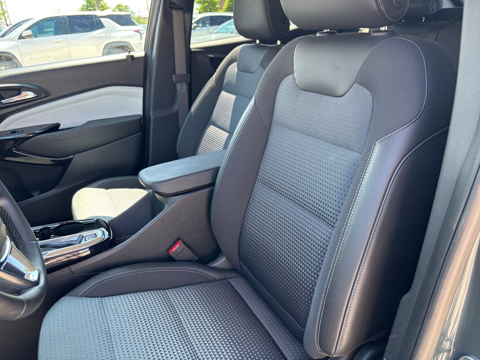 Thumbnail: 2025 Chevrolet Trax - 34