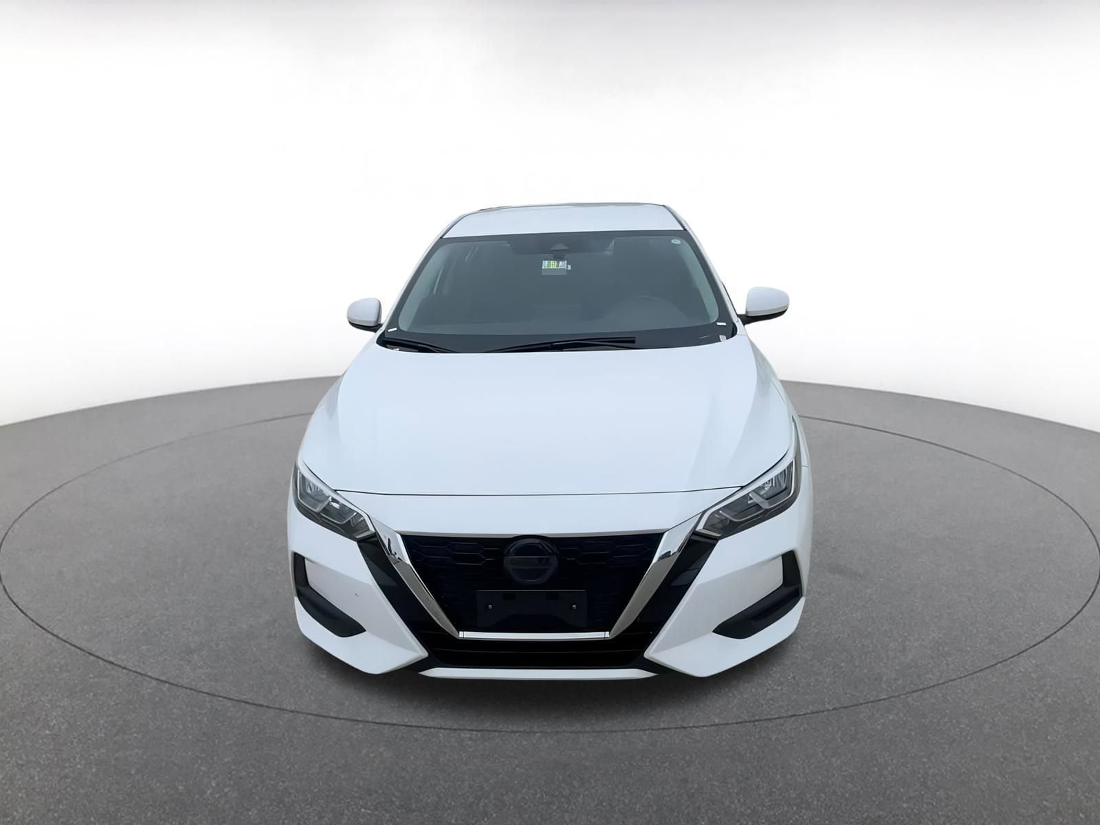 Thumbnail: 2022 Nissan Sentra - 4