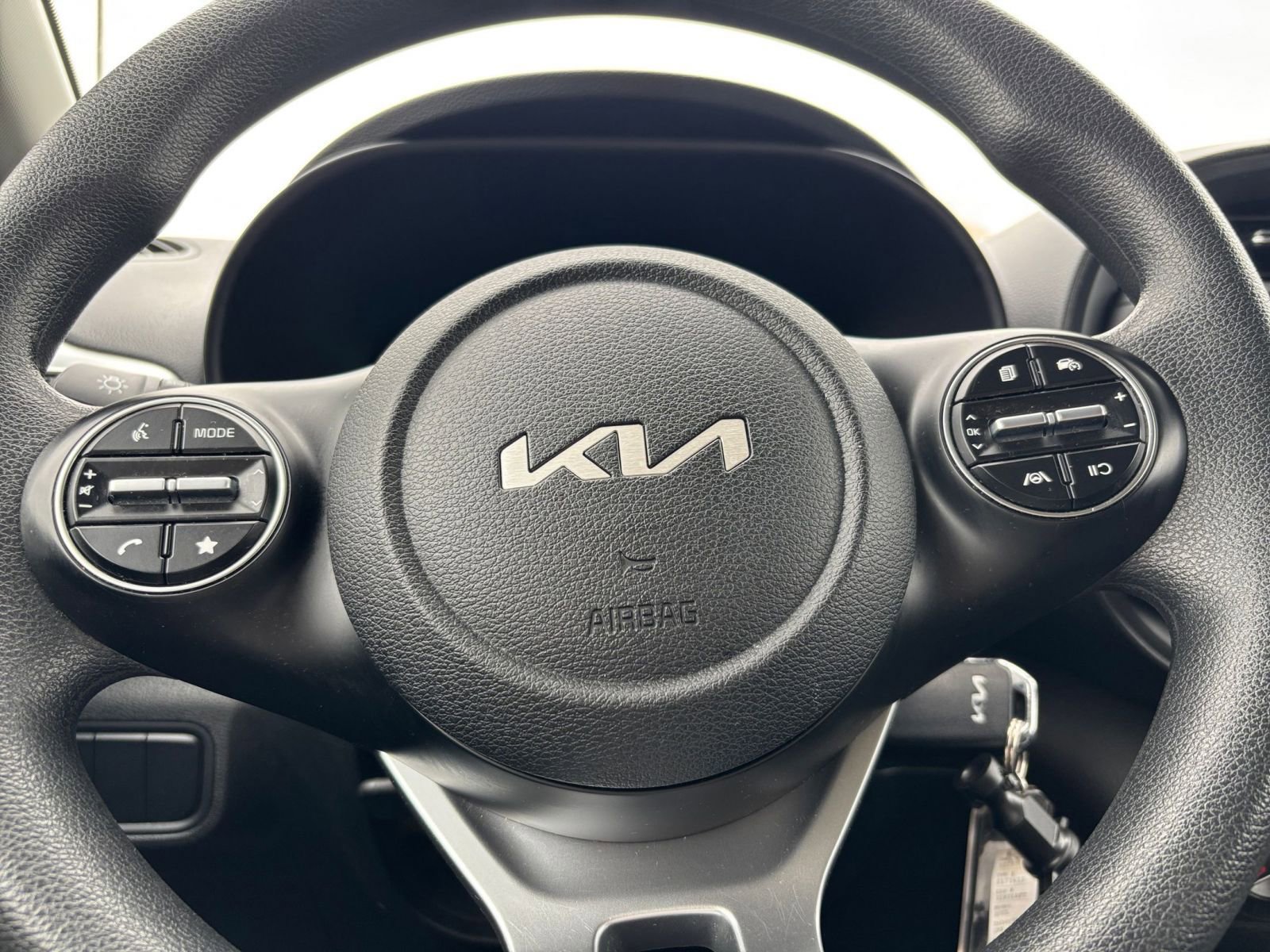 Thumbnail: 2025 Kia Soul - 25