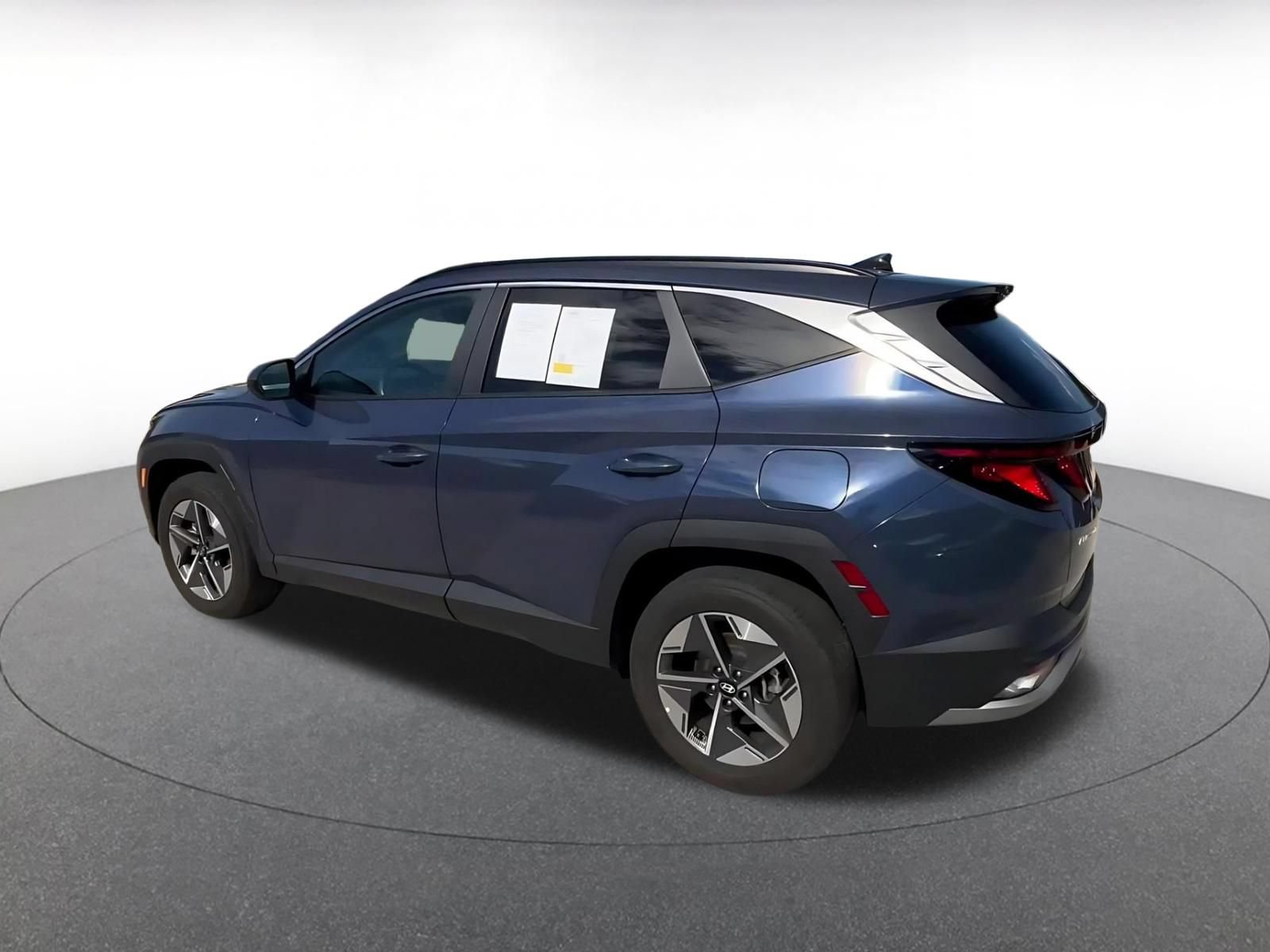 Thumbnail: 2025 Hyundai Tucson - 10