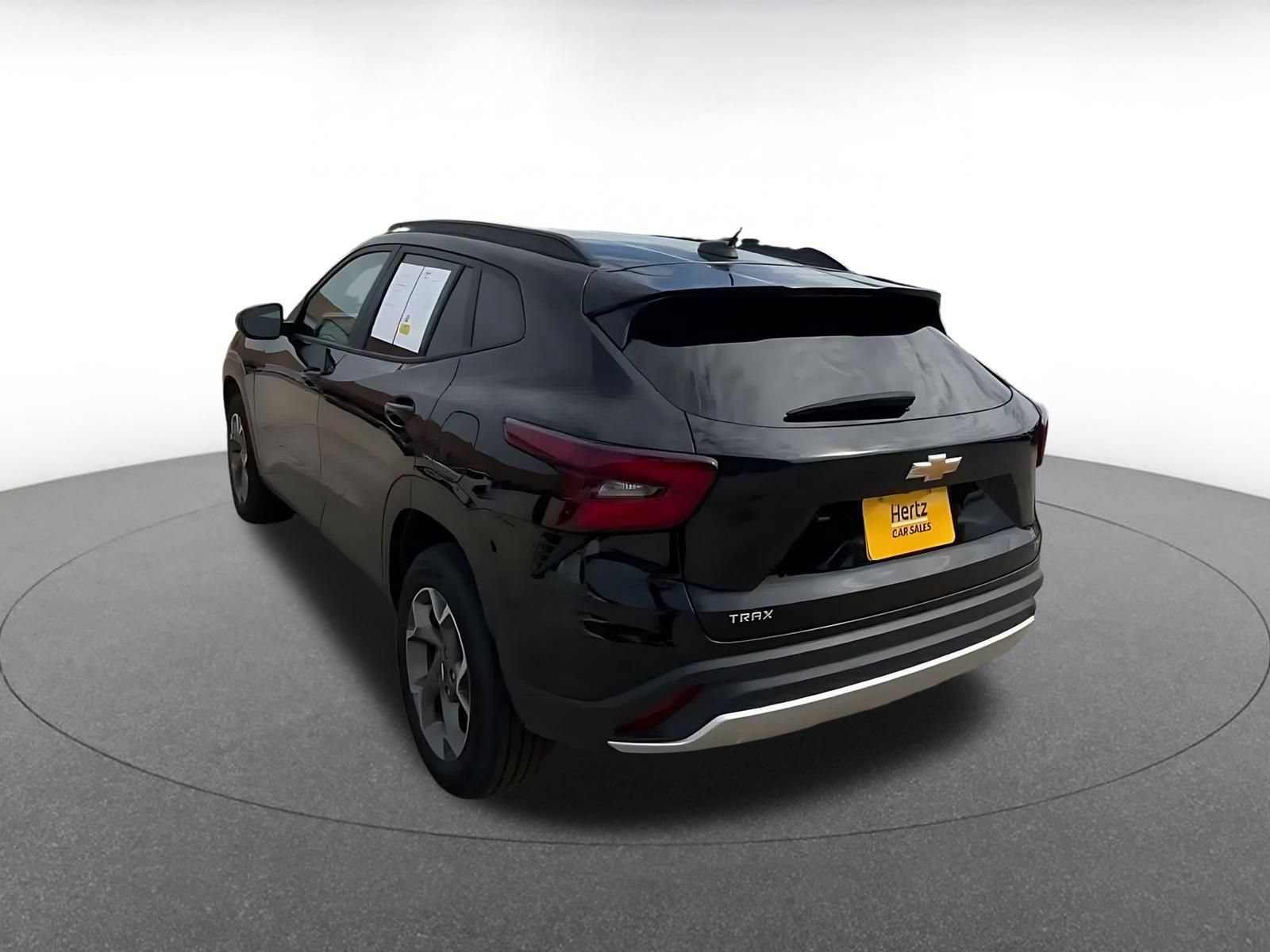 Thumbnail: 2025 Chevrolet Trax - 9