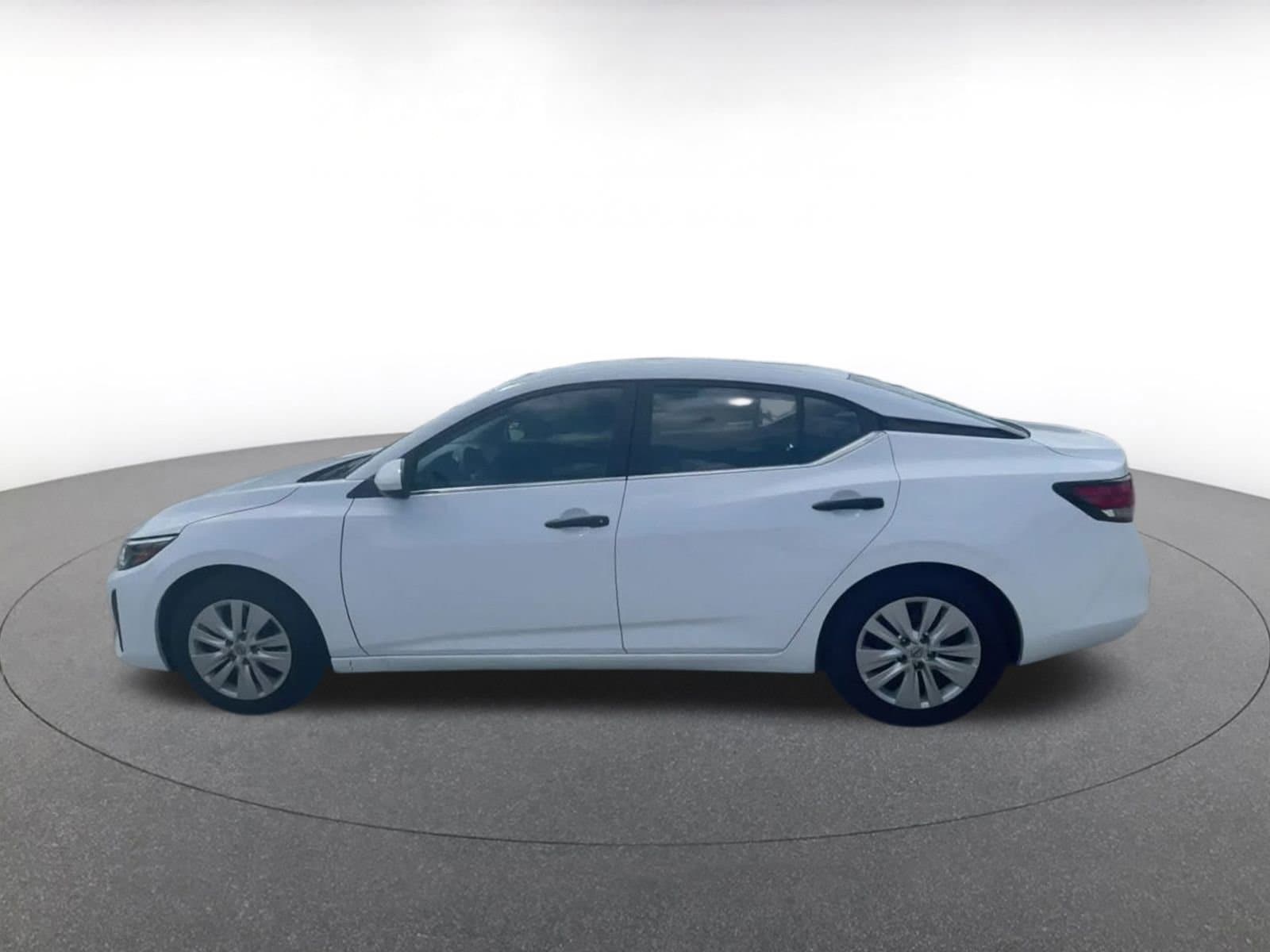 Thumbnail: 2024 Nissan Sentra - 9