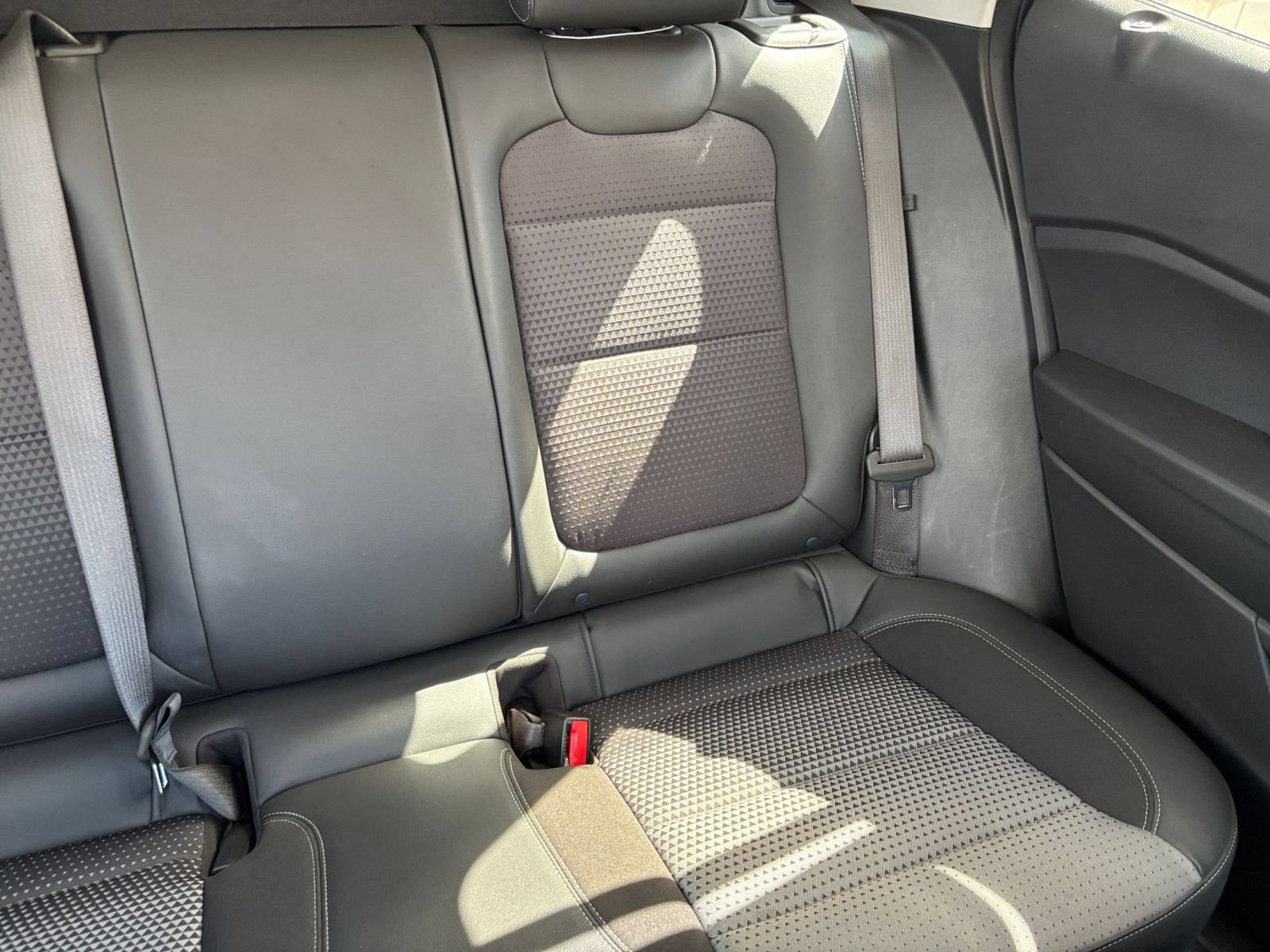 2025 Chevrolet Trax LT - Photo 36