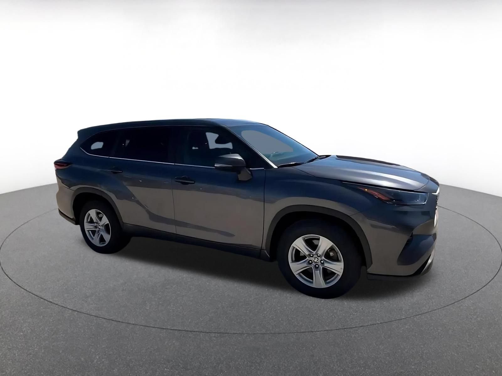 Thumbnail: 2025 Toyota Highlander - 2