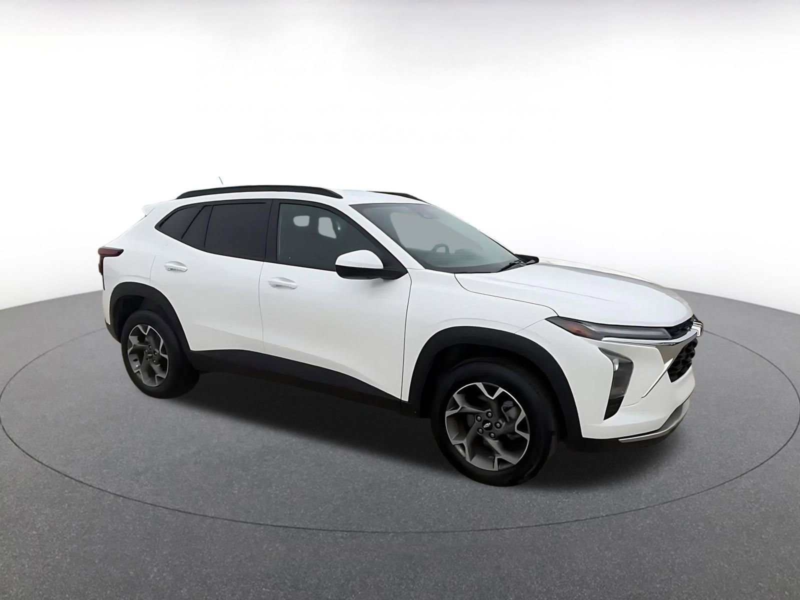 Thumbnail: 2025 Kia K4 - 2