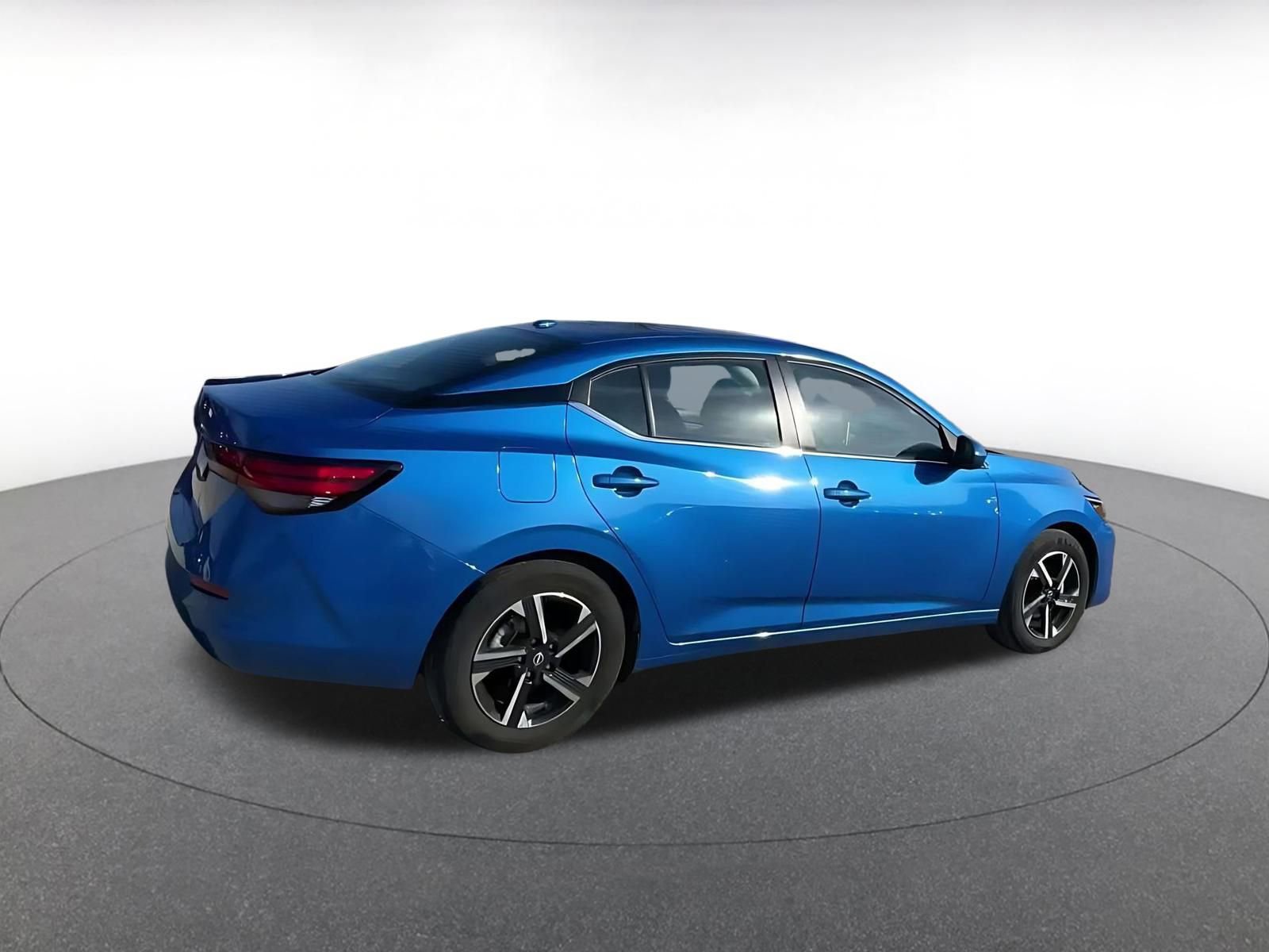 Thumbnail: 2025 Nissan Sentra - 15