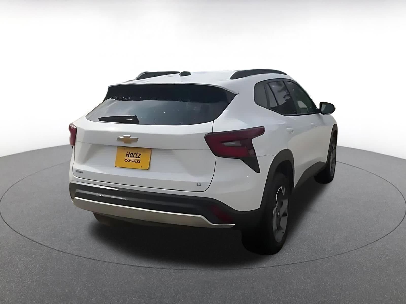 Thumbnail: 2025 Chevrolet Trax - 15