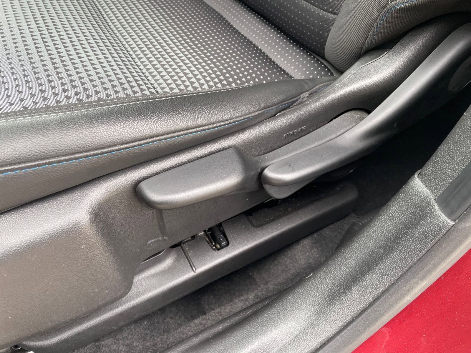 Thumbnail: 2025 Chevrolet Trax - 22