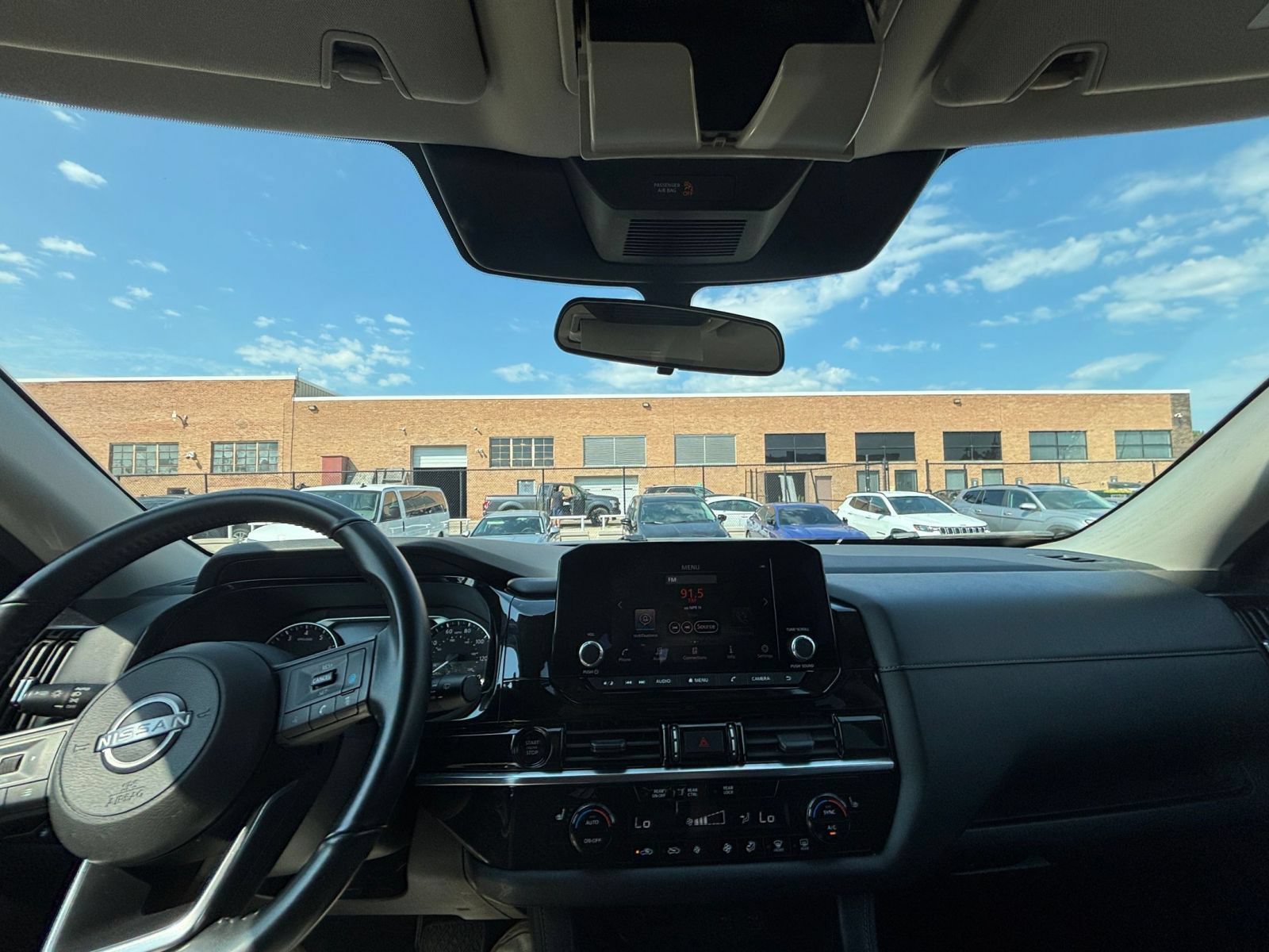 Thumbnail: 2025 Nissan Pathfinder - 32