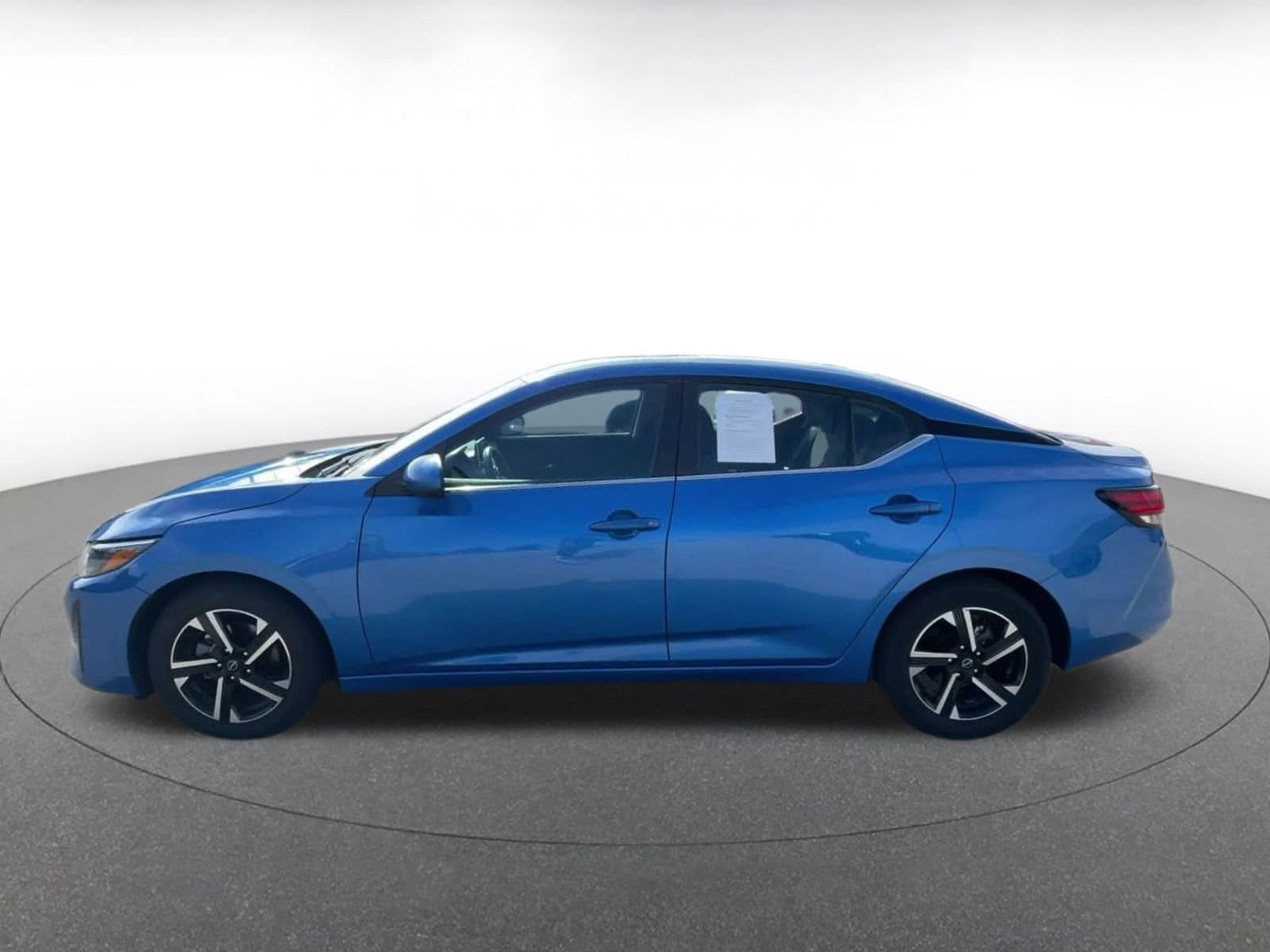 Thumbnail: 2024 Nissan Sentra - 9