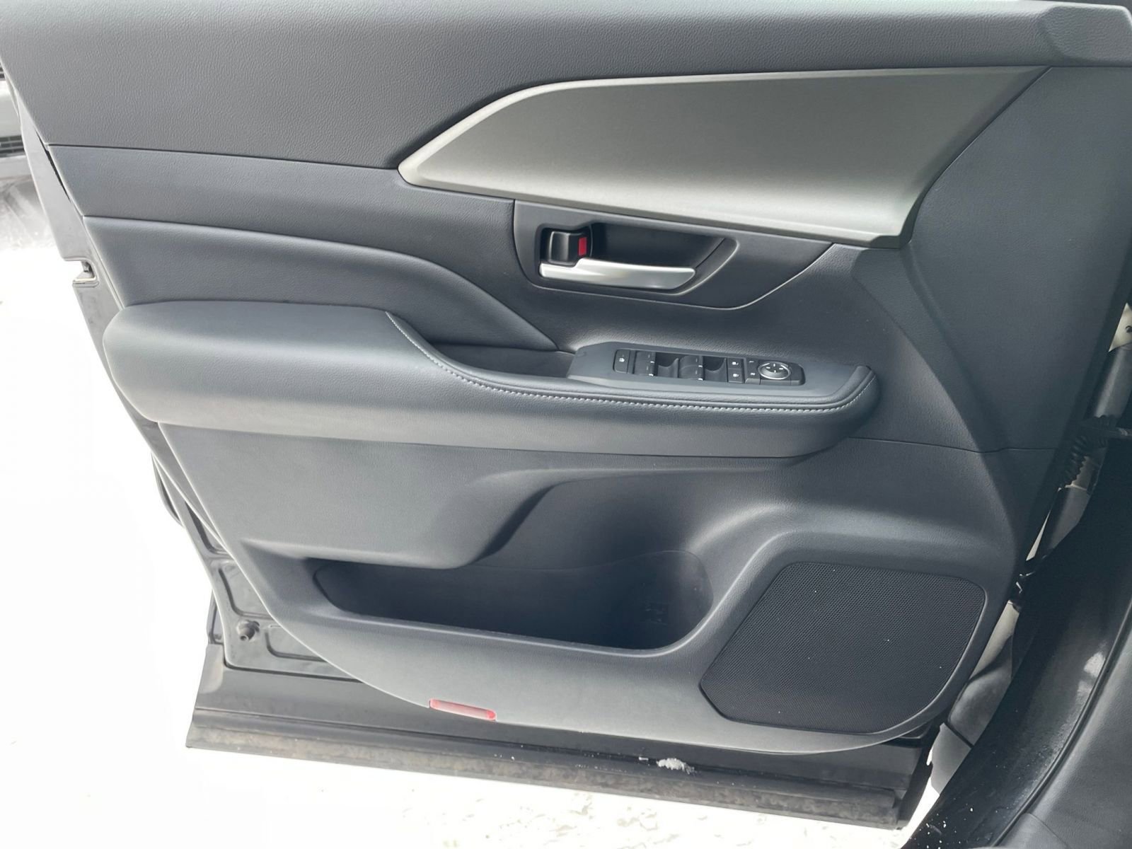 Thumbnail: 2025 Toyota Grand Highlander - 20