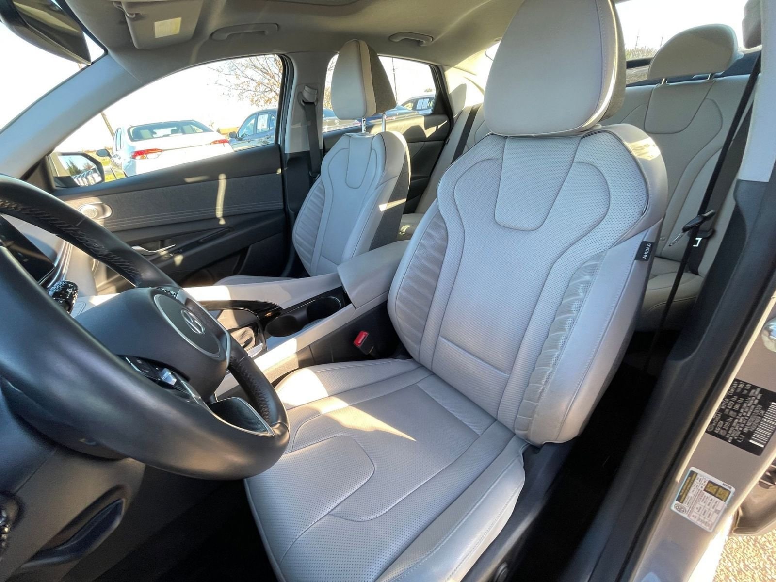 Thumbnail: 2025 Hyundai Elantra - 35