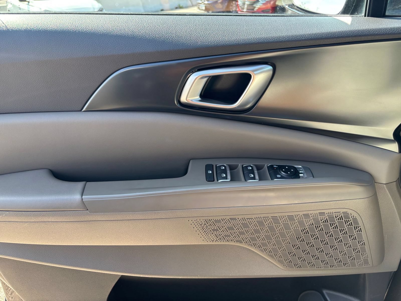 Thumbnail: 2026 Kia Carnival - 18