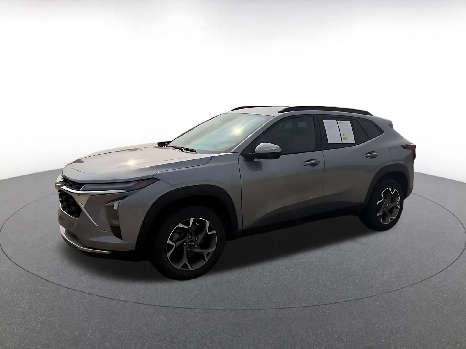 Thumbnail: 2025 Chevrolet Trax - 6