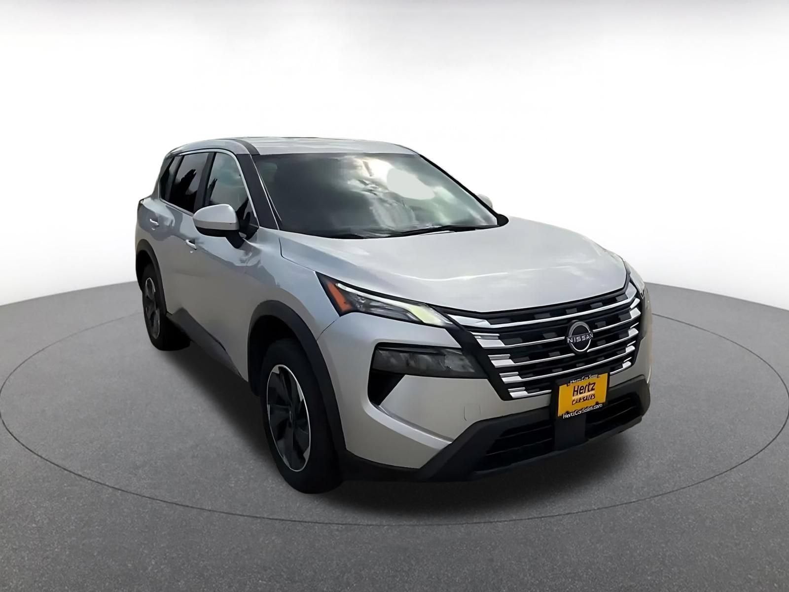 Thumbnail: 2025 Nissan Rogue - 3