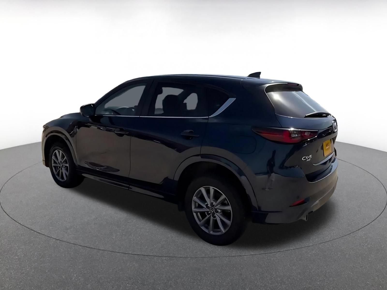 Thumbnail: 2025 Mazda CX-5 - 10