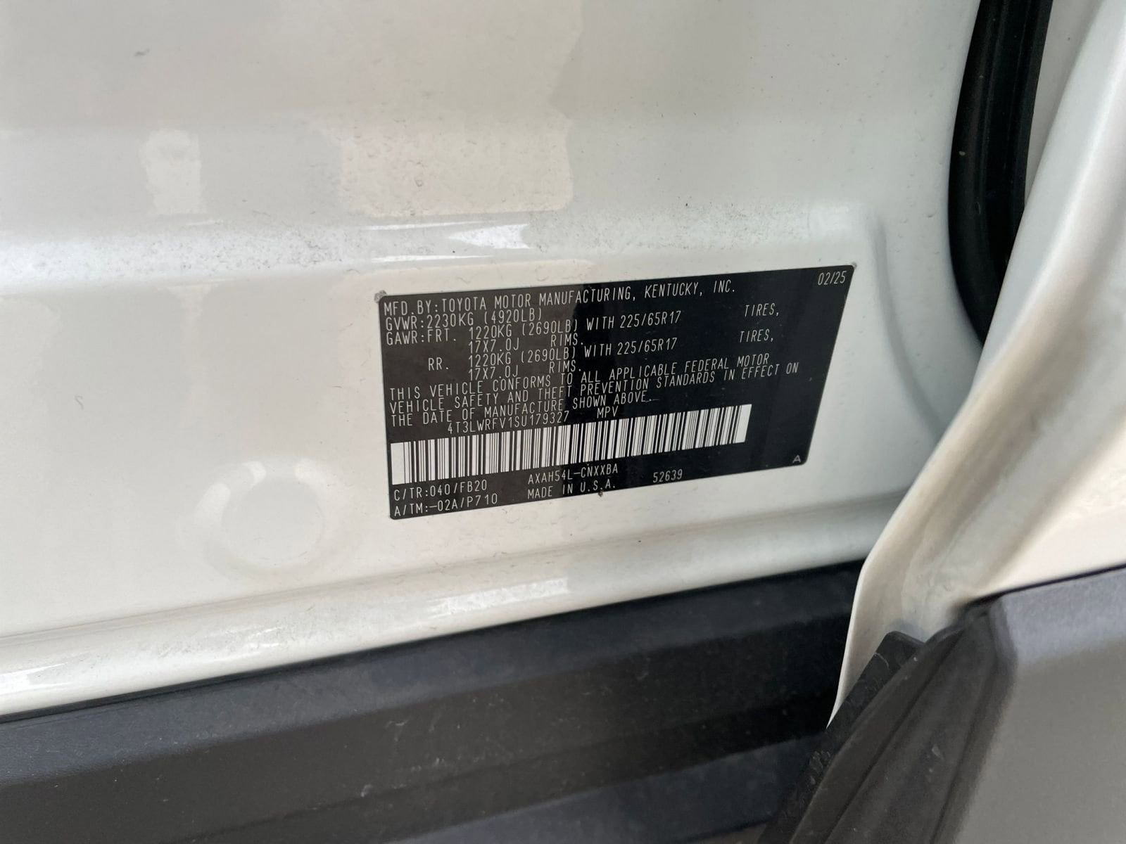 Thumbnail: 2025 Toyota RAV4 - 29