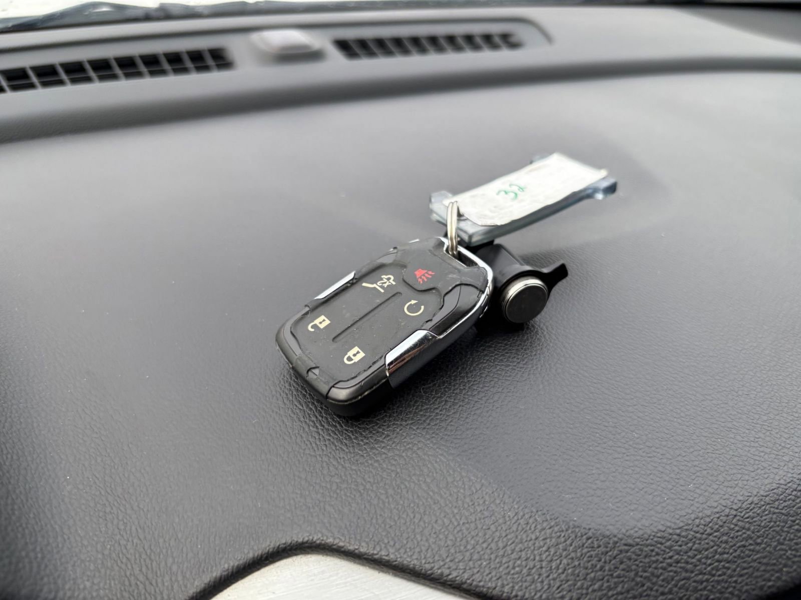 Thumbnail: 2023 GMC Terrain - 21