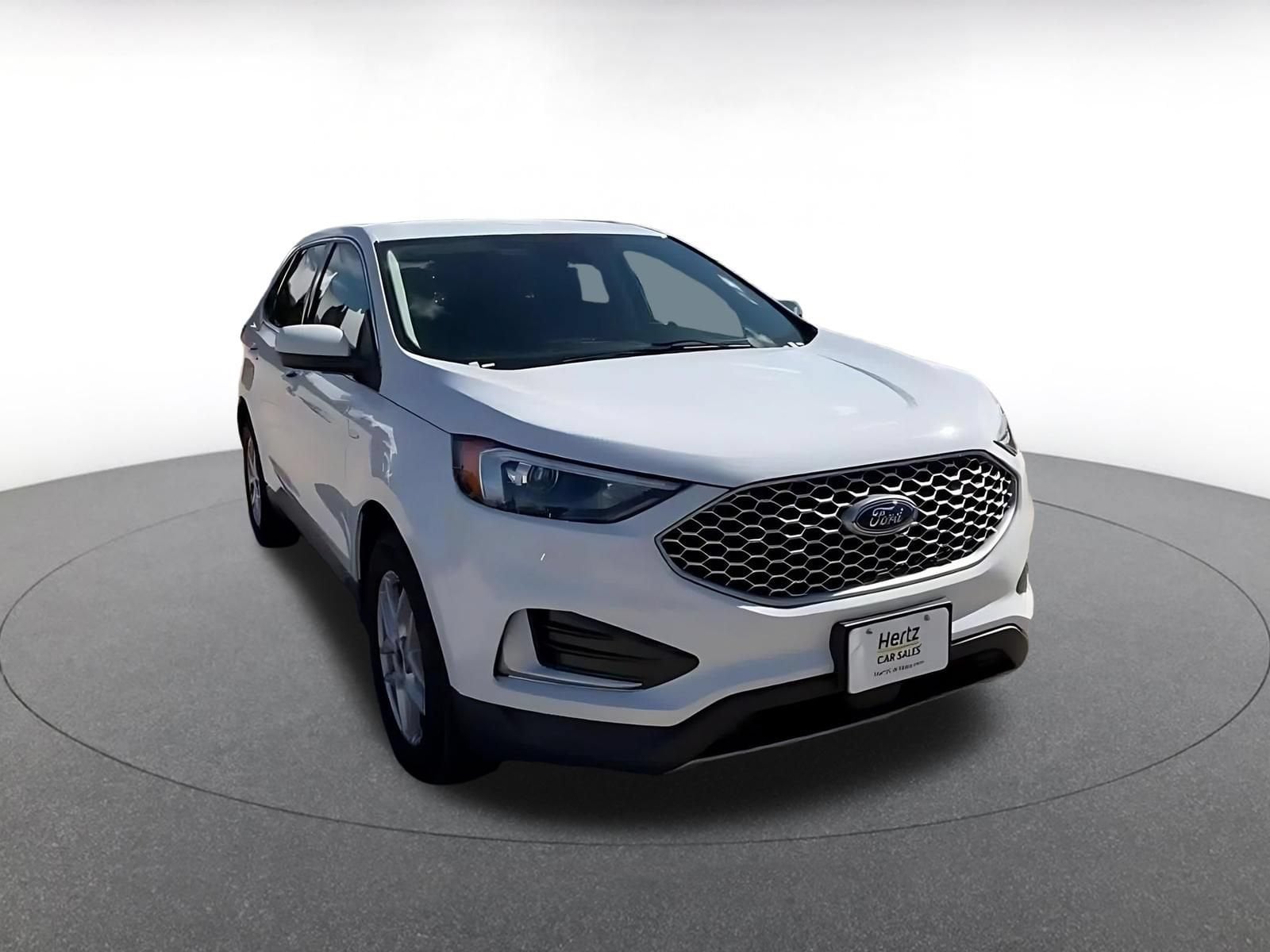 Thumbnail: 2024 Ford Edge - 3