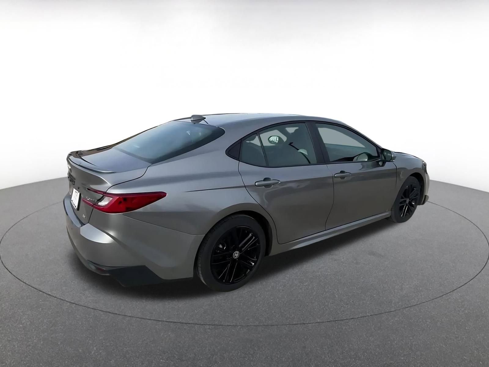 Thumbnail: 2025 Toyota Camry - 15