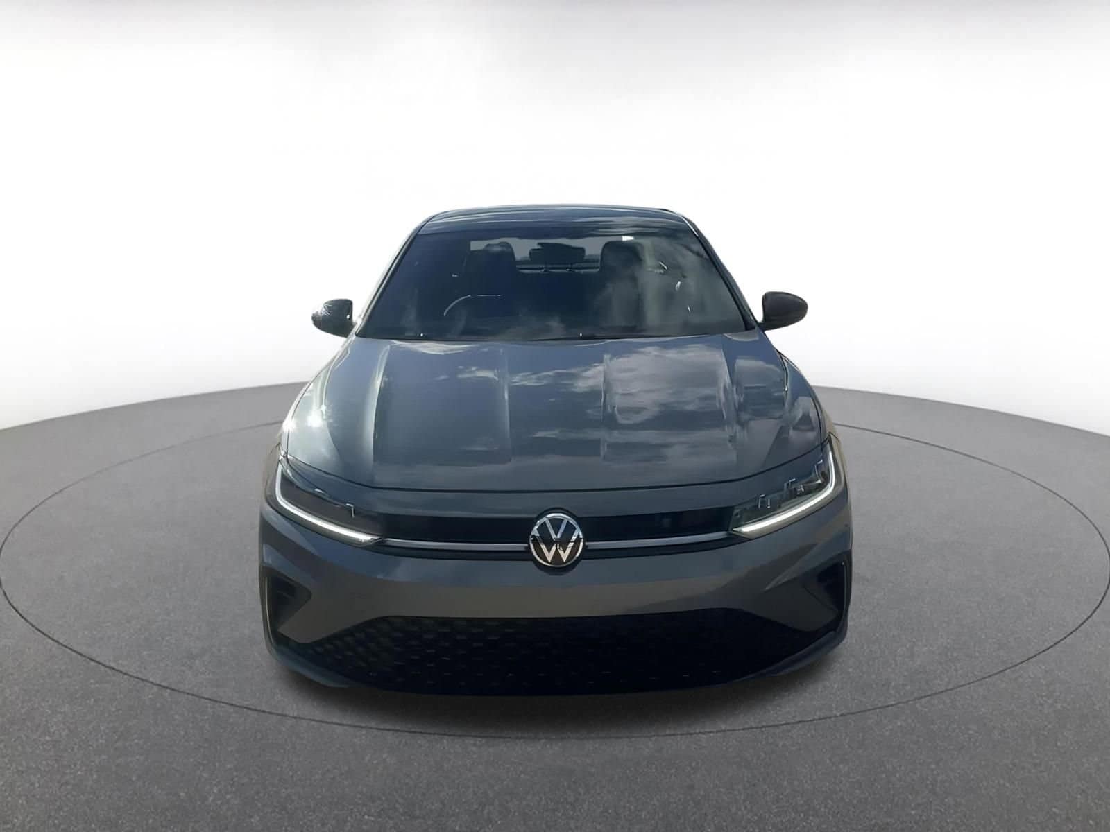 Thumbnail: 2025 Volkswagen Jetta - 4