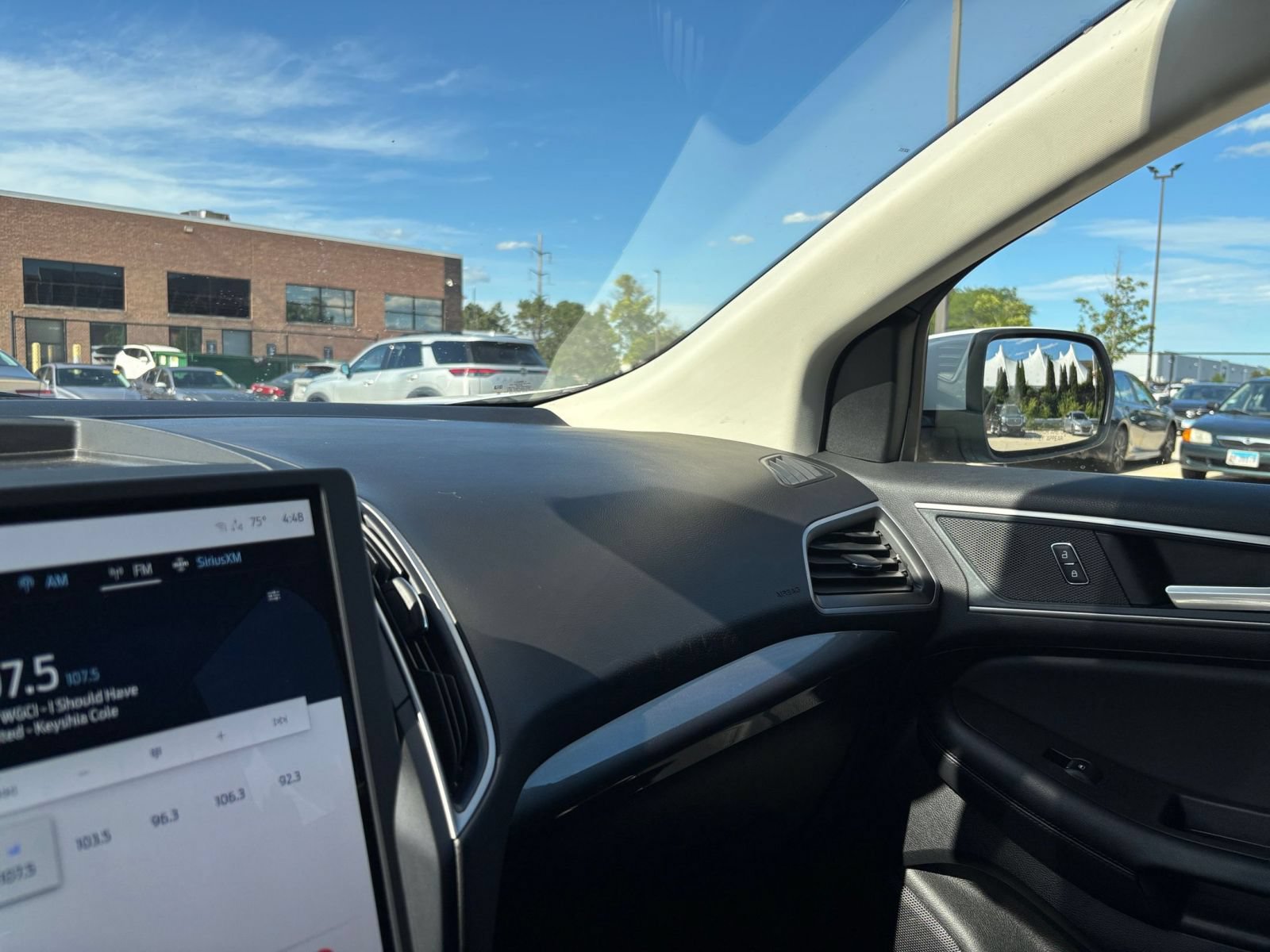 Thumbnail: 2024 Ford Edge - 33