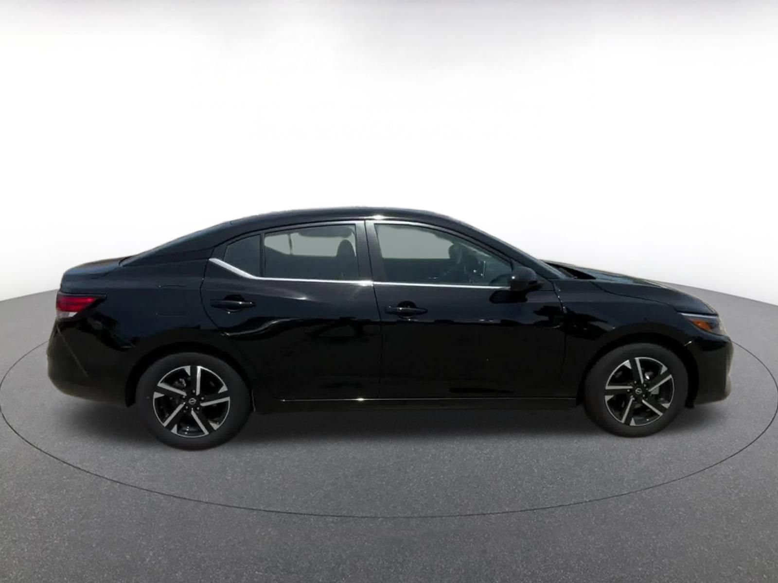 Thumbnail: 2024 Nissan Sentra - 16