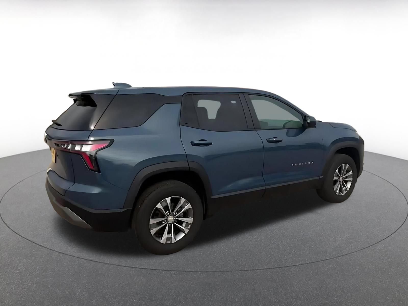 Thumbnail: 2025 Chevrolet Equinox - 14