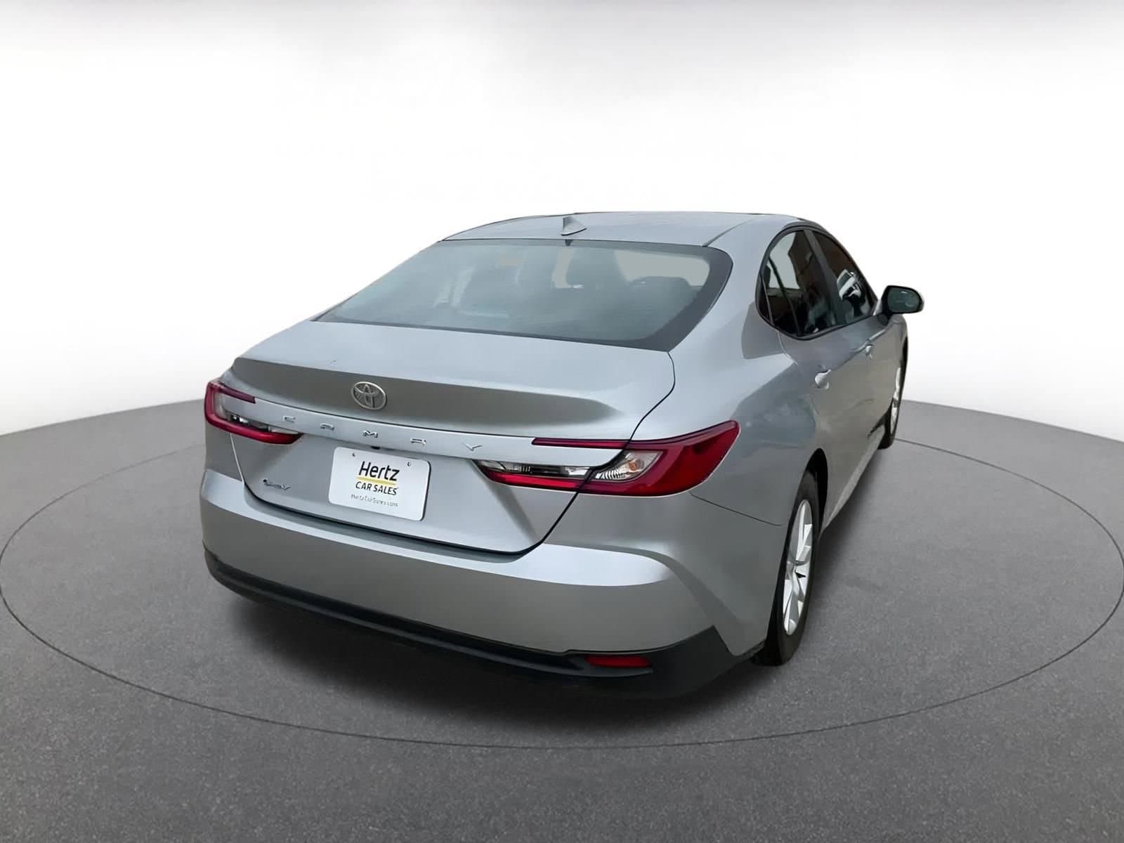 Thumbnail: 2025 Toyota Camry - 14