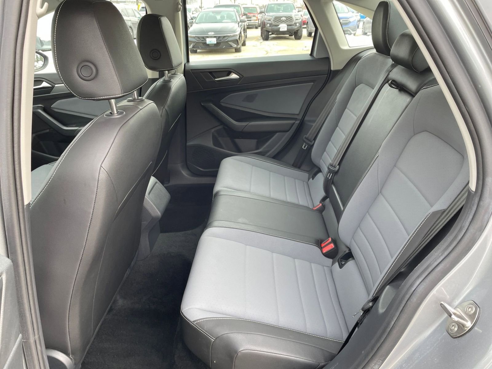 Thumbnail: 2025 Volkswagen Jetta - 24