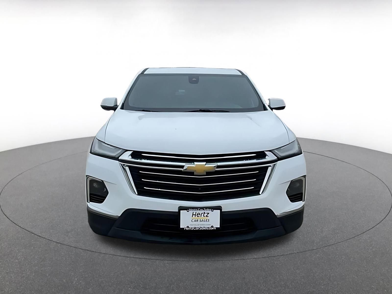Thumbnail: 2022 Chevrolet Traverse - 4
