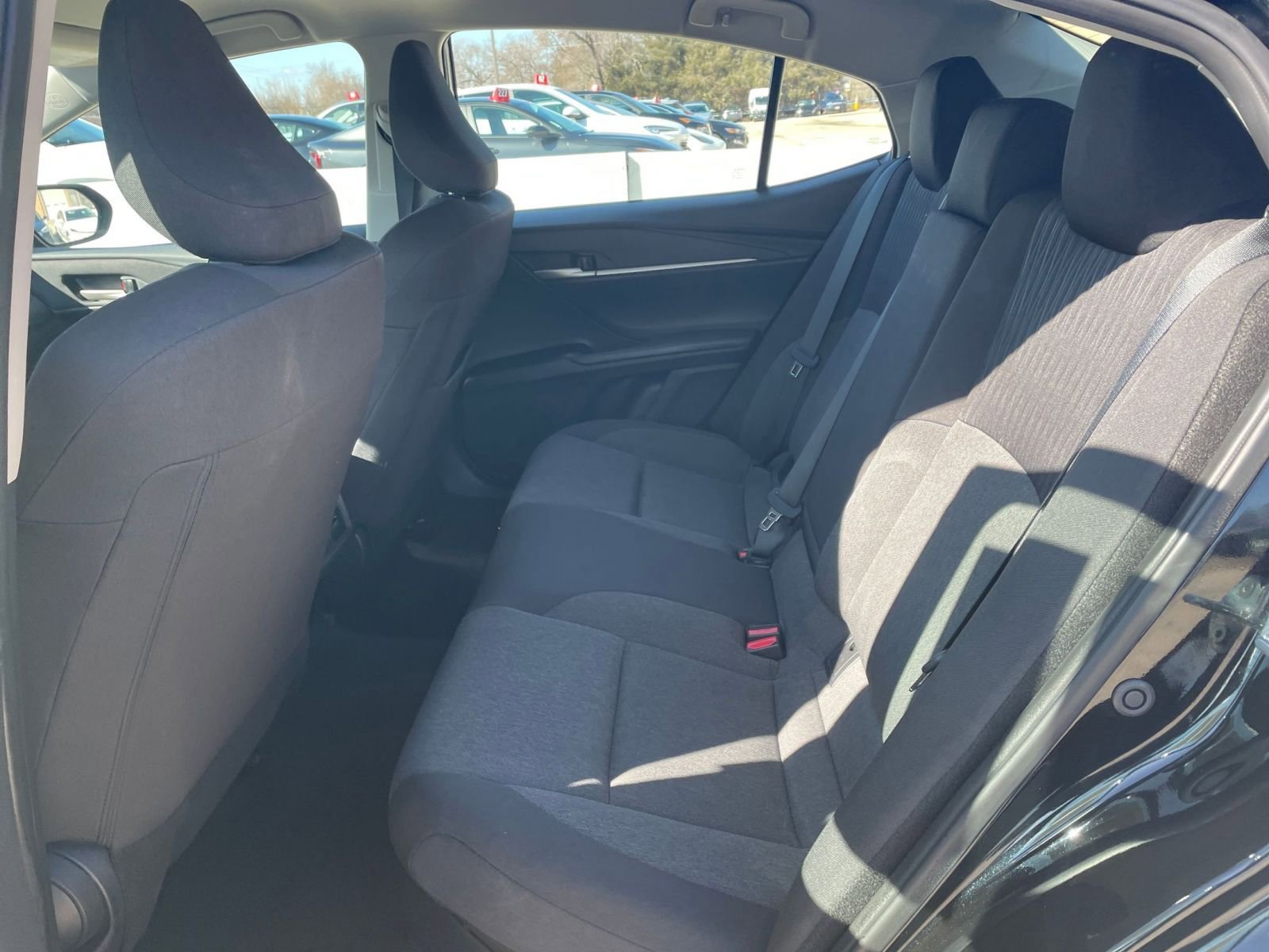 Thumbnail: 2025 Toyota Camry - 25