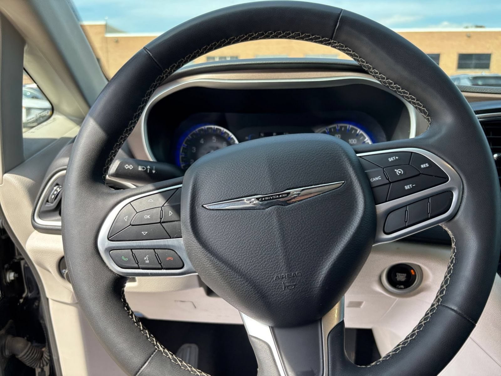 Thumbnail: 2024 Chrysler Voyager - 26