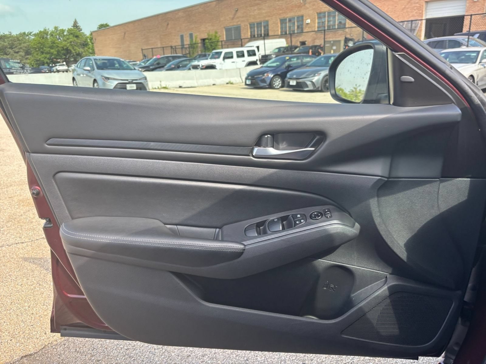 Thumbnail: 2025 Nissan Altima - 18