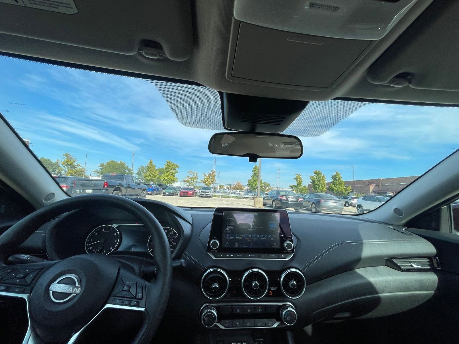 Thumbnail: 2024 Nissan Sentra - 33