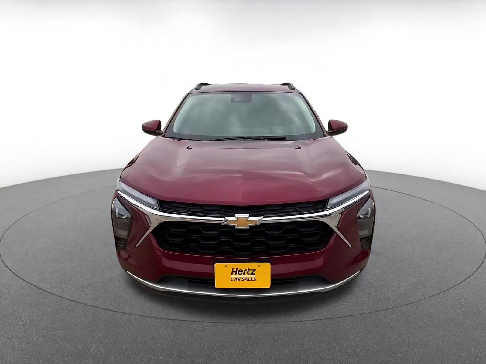 Thumbnail: 2025 Chevrolet Trax - 4