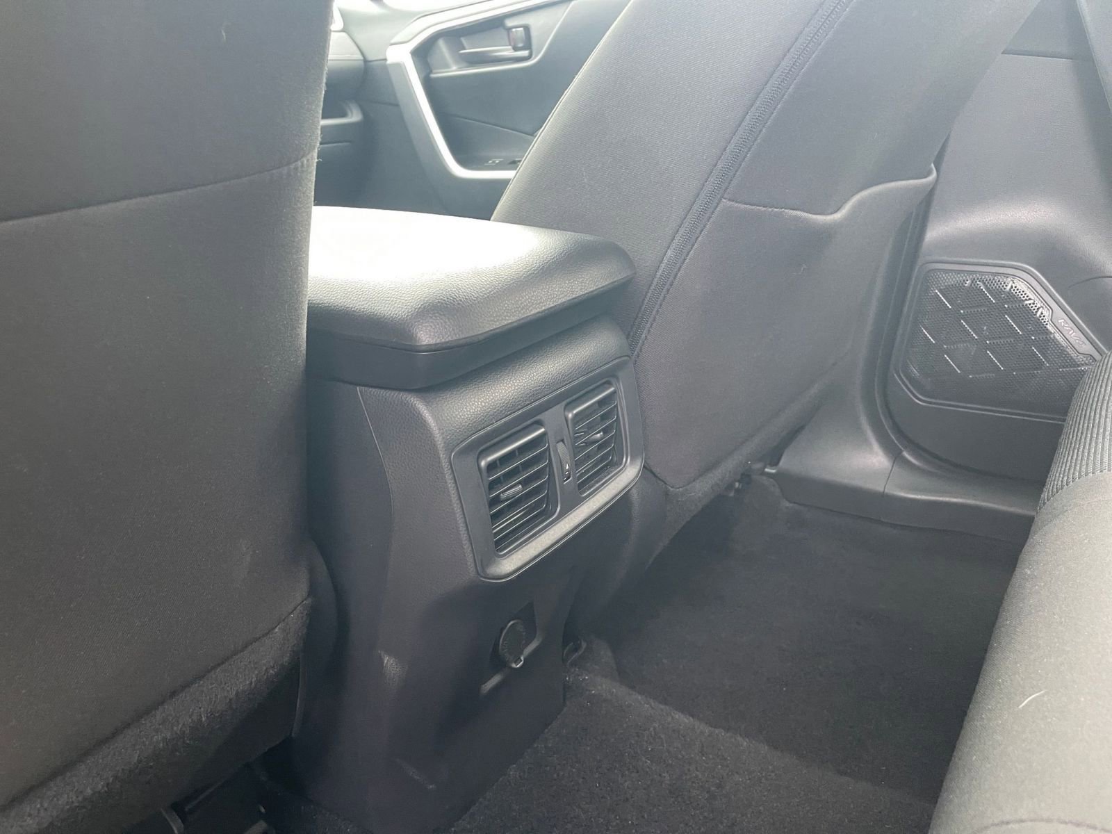 Thumbnail: 2025 Toyota RAV4 - 24