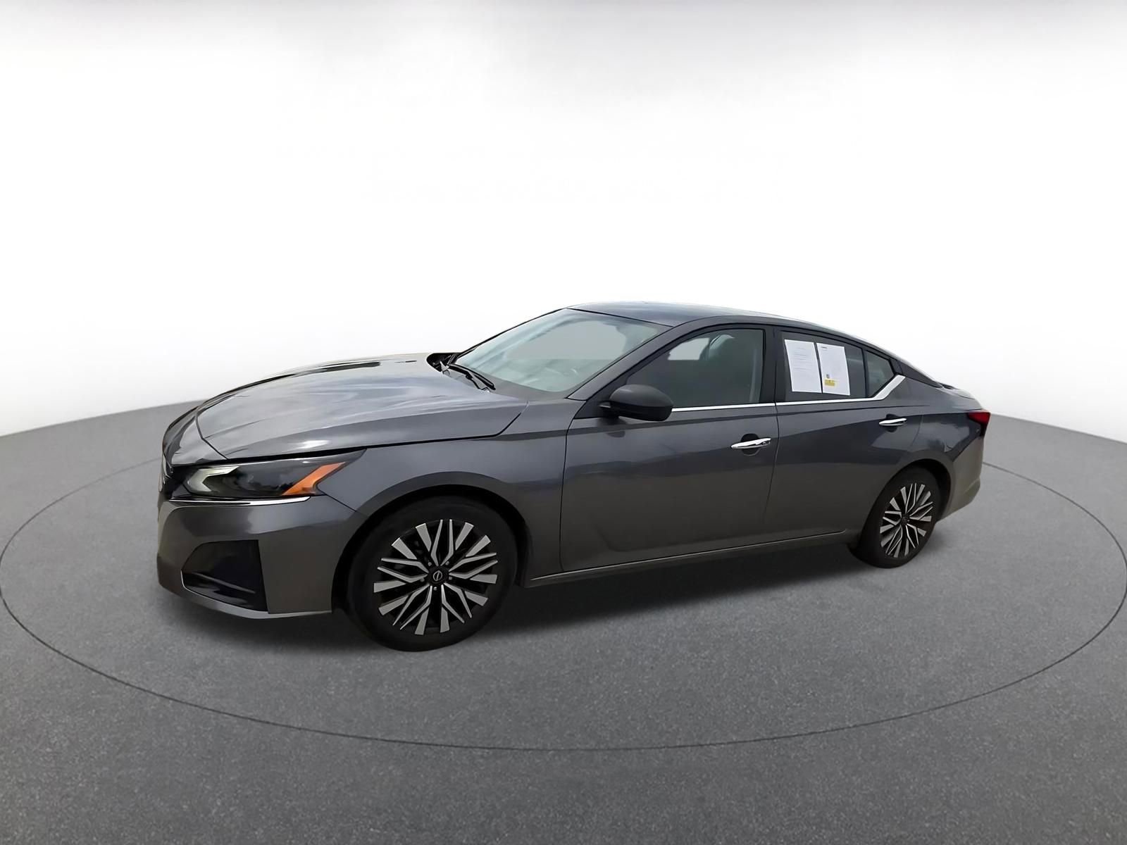 Thumbnail: 2025 Nissan Altima - 8